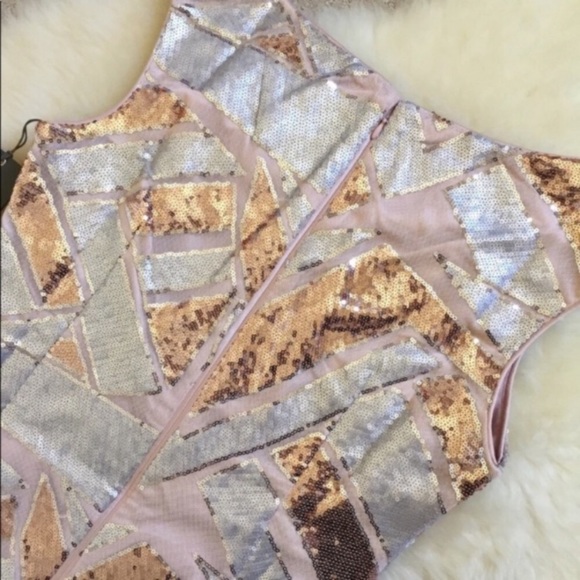 Vince Camuto Split Sequin Blush Sheath Dress - Picture 8 of 8